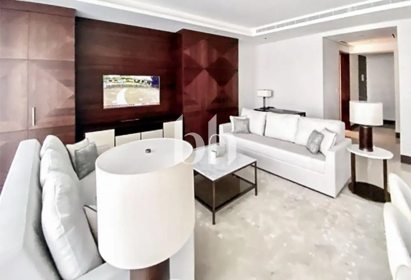 Apartment for rent in Al Khushkar, Shoreline Apartments