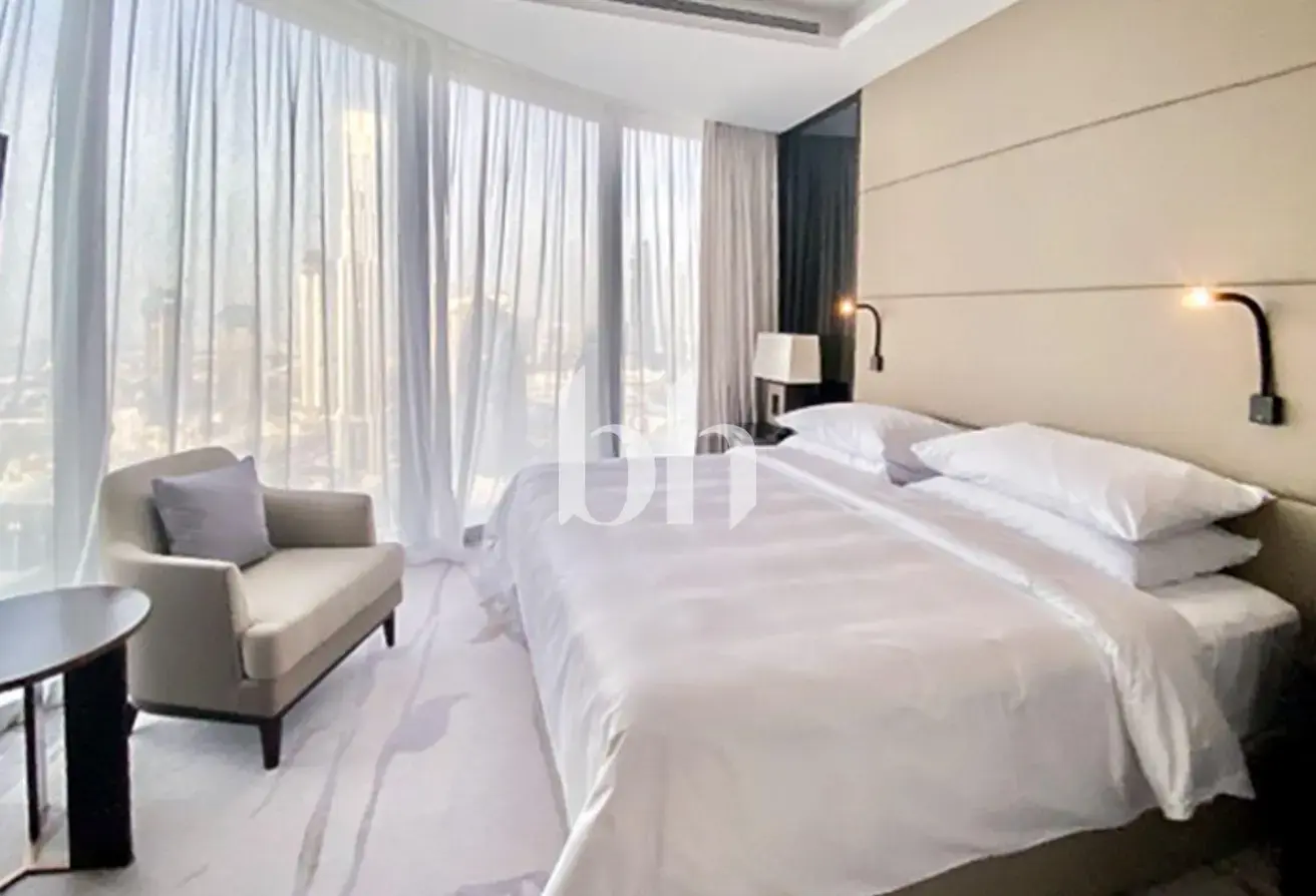 Apartment for rent in Al Khushkar, Shoreline Apartments