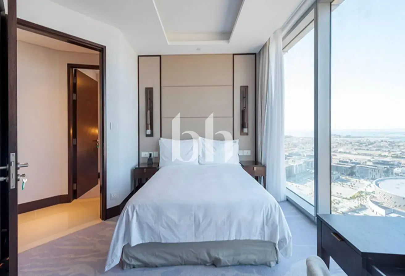 Apartment for rent in Al Khushkar, Shoreline Apartments